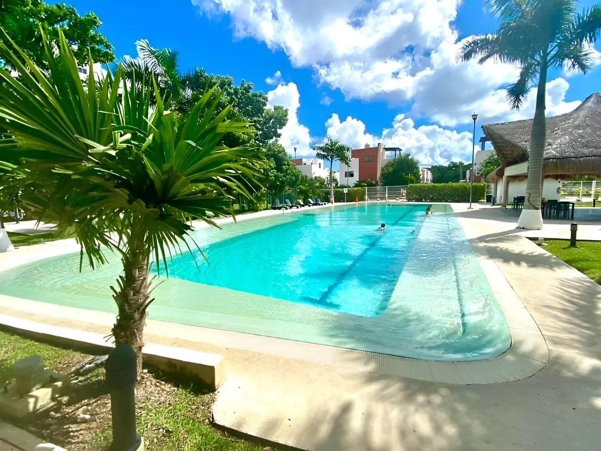 Casa Laura Y Campa Apartment Cancun Homestay