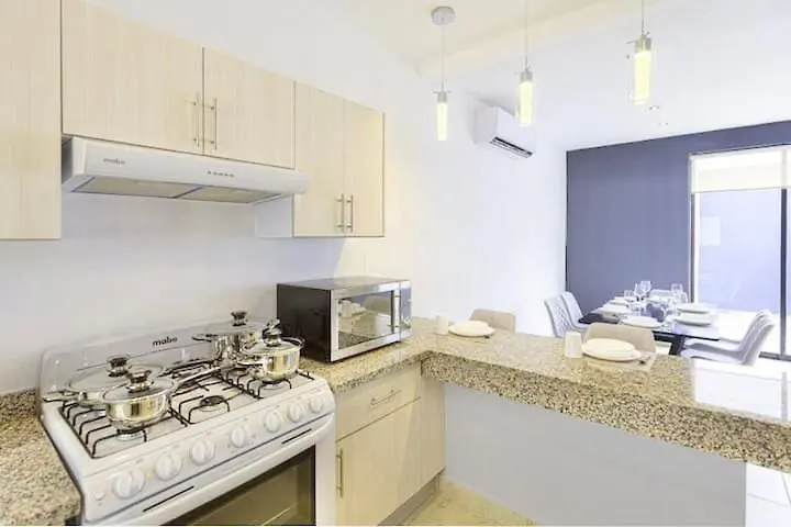 Homestay Casa Laura Y Campa Apartment Cancun